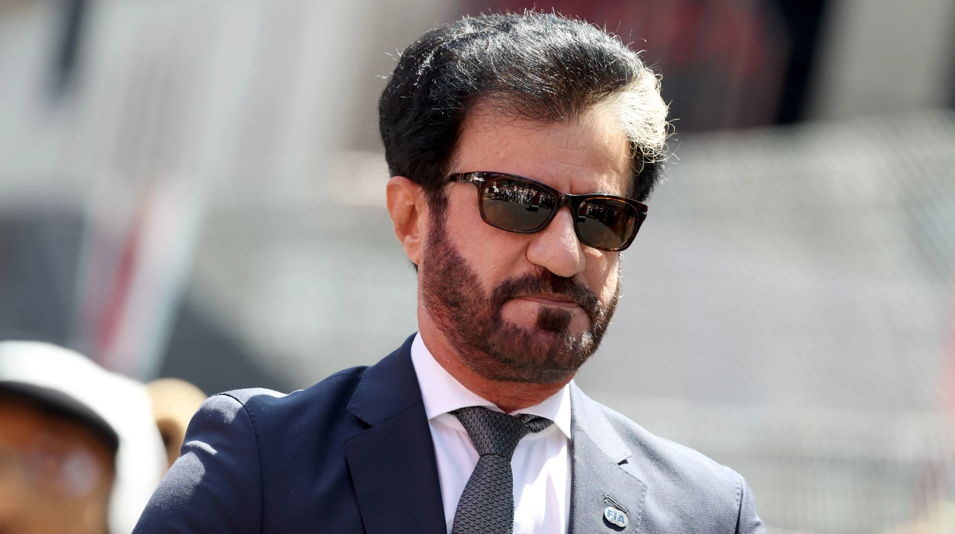 FIA скасувала обмеження на президентські терміни:  Бен Сулаєм націлився на довічне керівництво