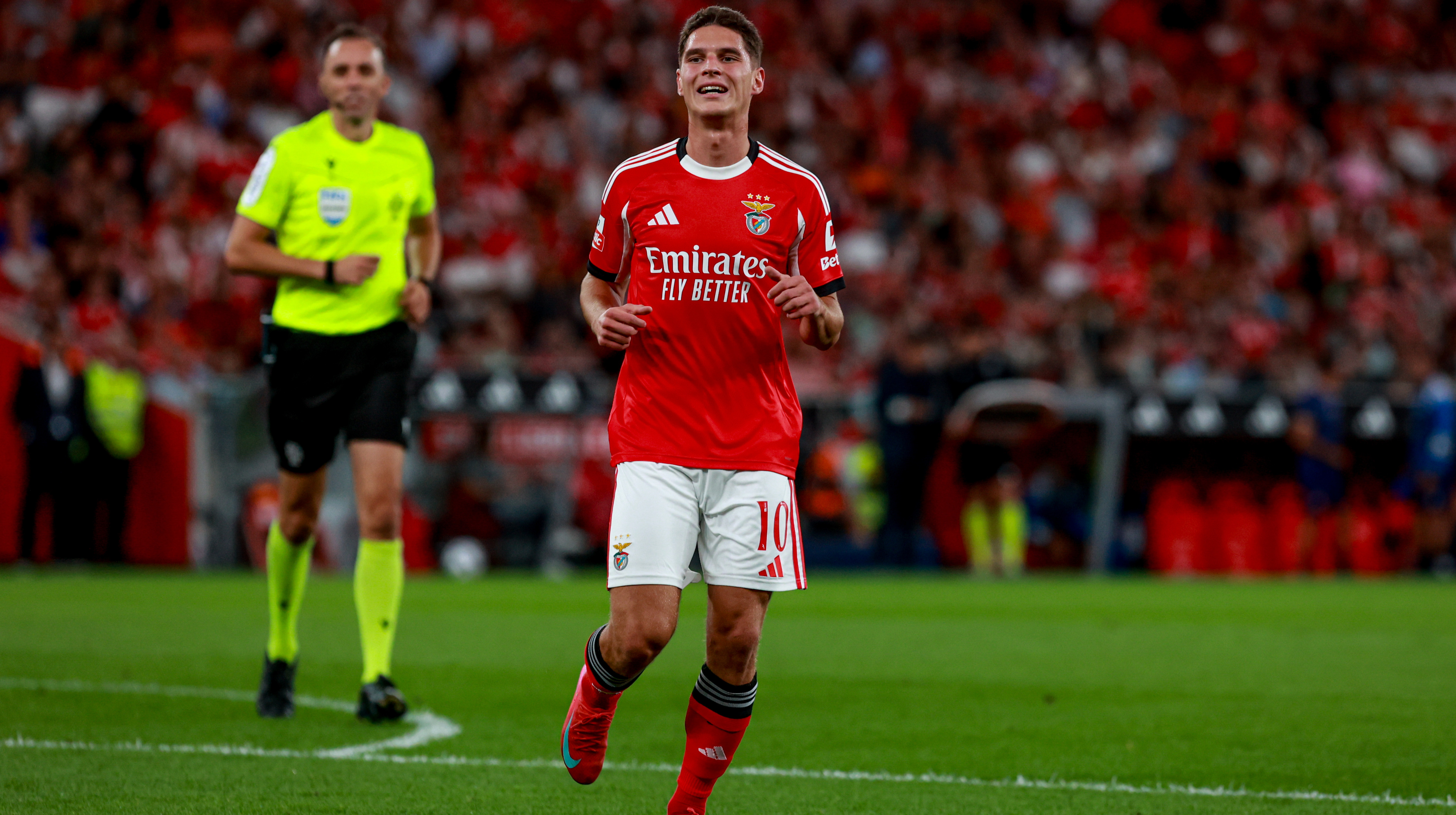 Челси – Бенфика: где смотреть матч Лиги чемпионов с участием Судакова и Трубина