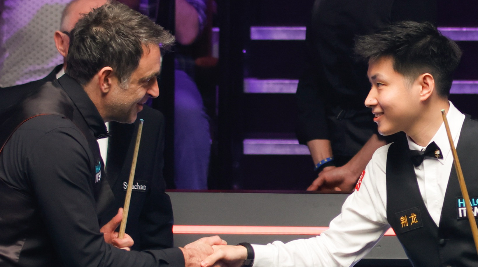 О'Салливан проведет выставочный матч против чемпиона мира в 5-звездочном отеле