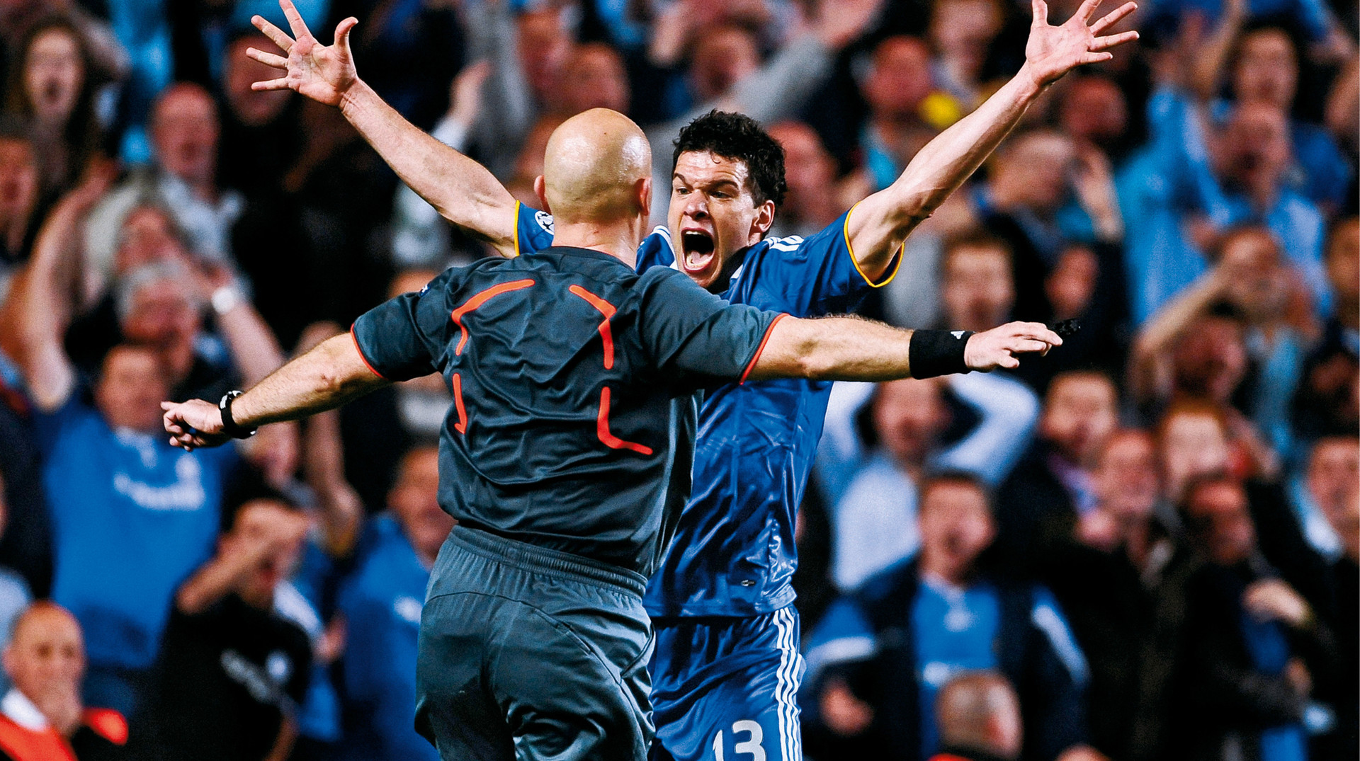 Худшее судейство, которое я видел: арбитр, убивший Челси, стал психологом и до сих пор получает угрозы