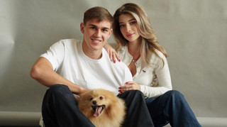 Тролінг дня: кохана хавбека збірної України показала його улюблену звичку на полі