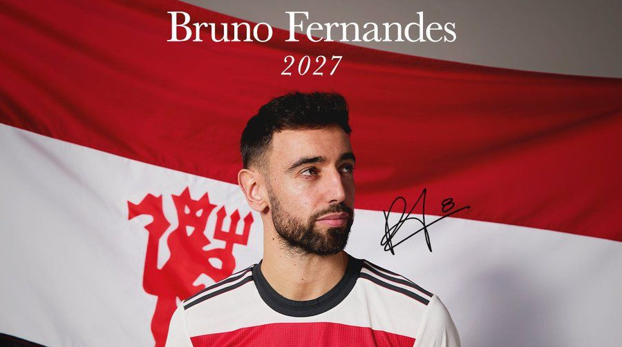 Манчестер Юнайтед продлил контракт с капитаном клуба