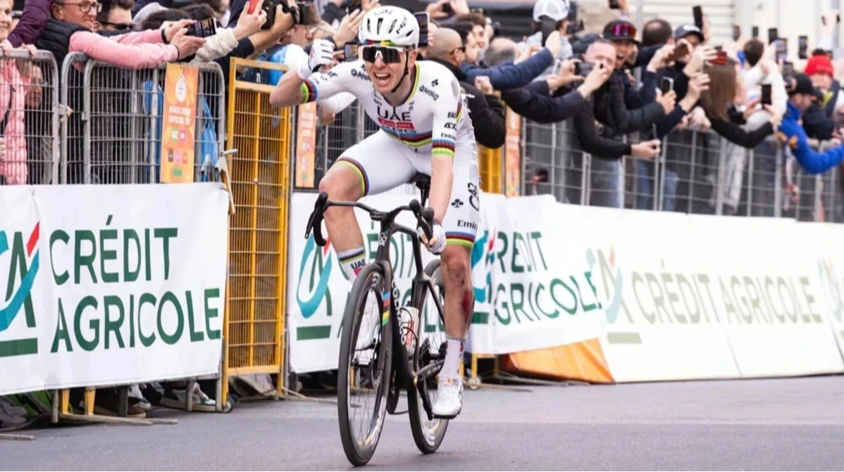 Тур Романдії. Погачар виграв перший етап