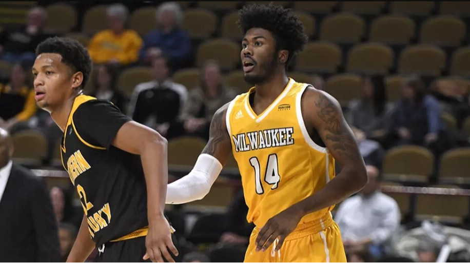 Черкасские Мавпы подписали американского форварда