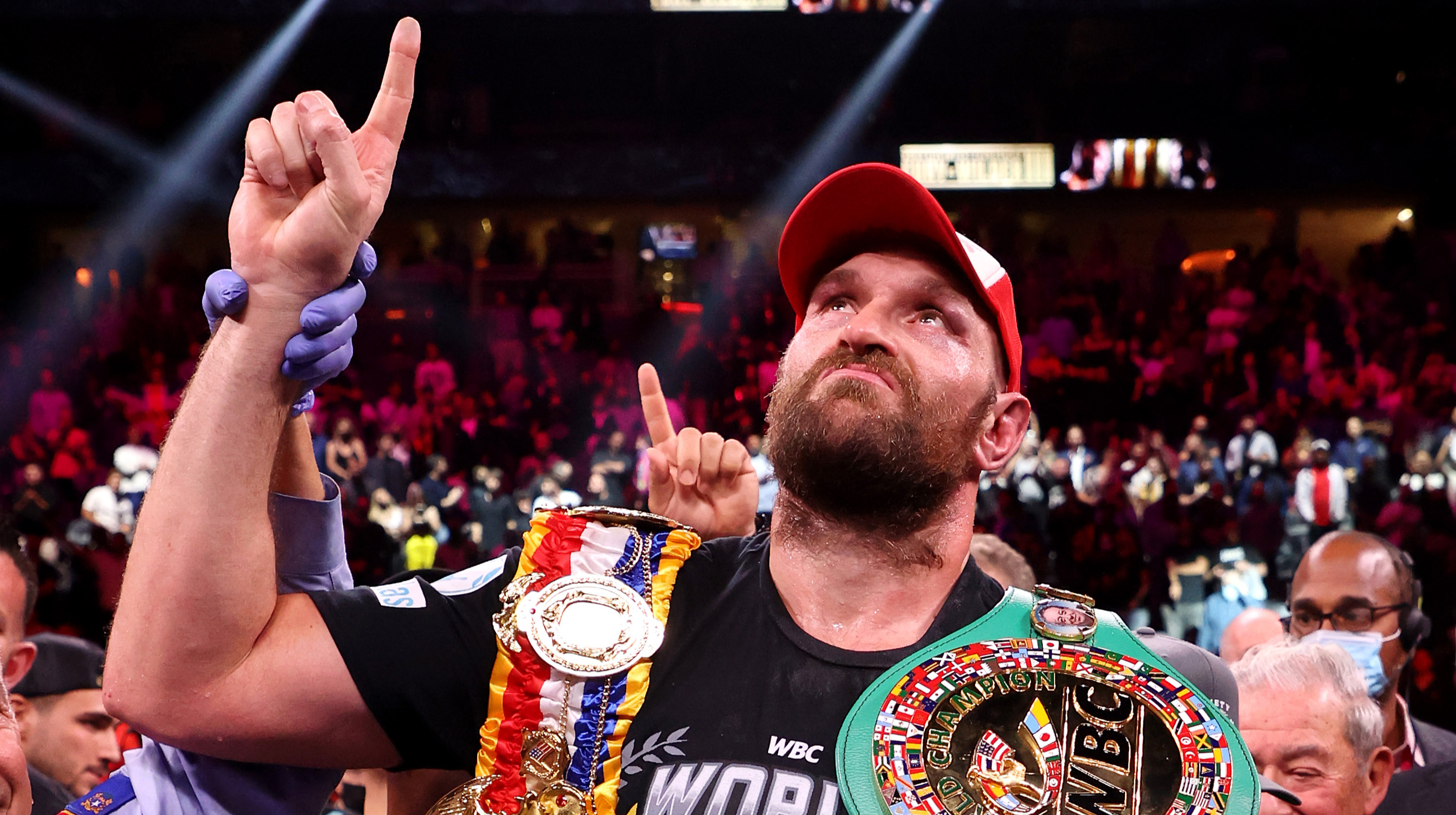 Фьюри может провести выставочный бой с Полом