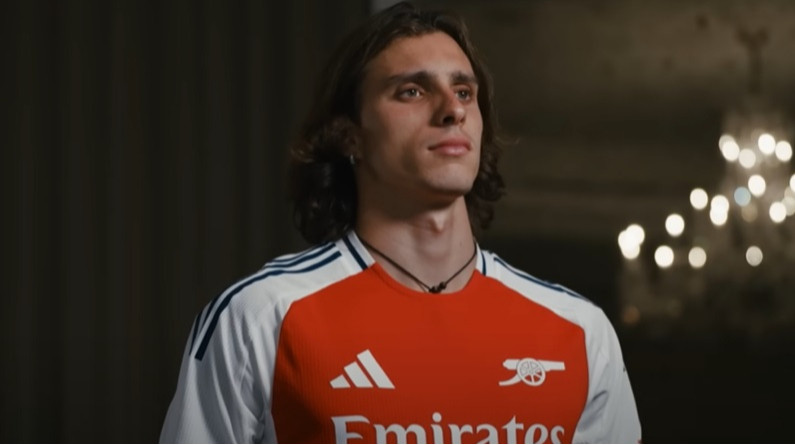 Захисник збірної Італії залишив розташування команди через травму