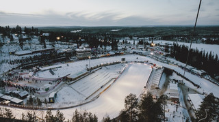 Старт сезона в лыжных гонках и двоеборье, возвращение Килде. Анонс лыжного уикенда