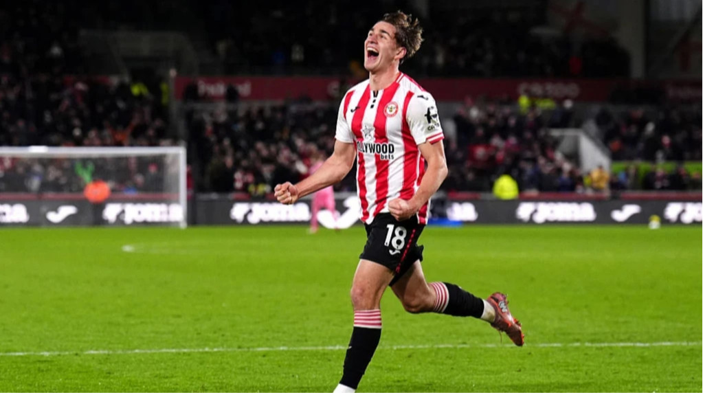 Оставил позади Миколенко: Ярмолюк стал самым дорогим украинцем в АПЛ