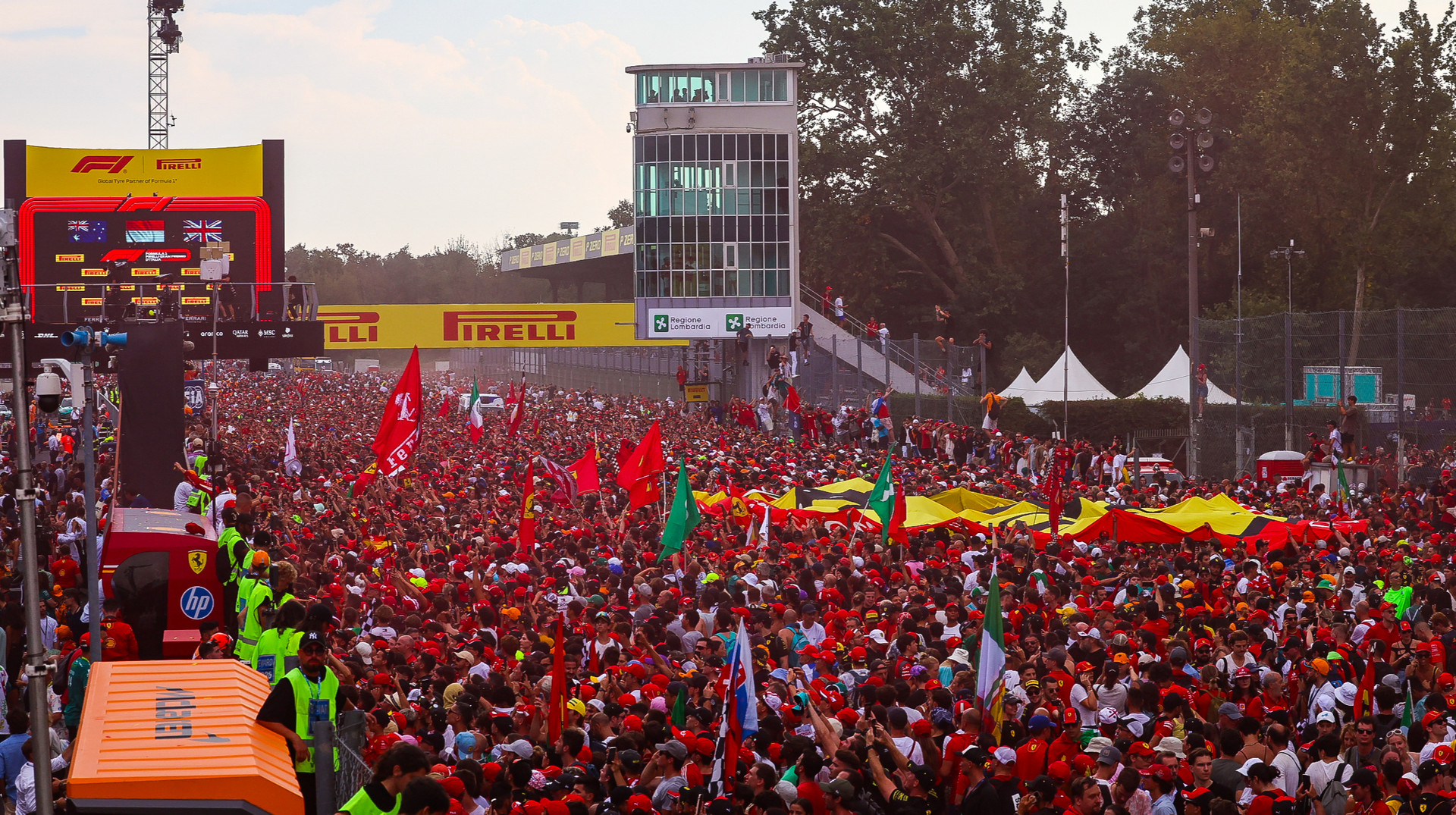 Феррари попытаются реабилитироваться дома, Норрису нужно побеждать: превью Гран-При Италии