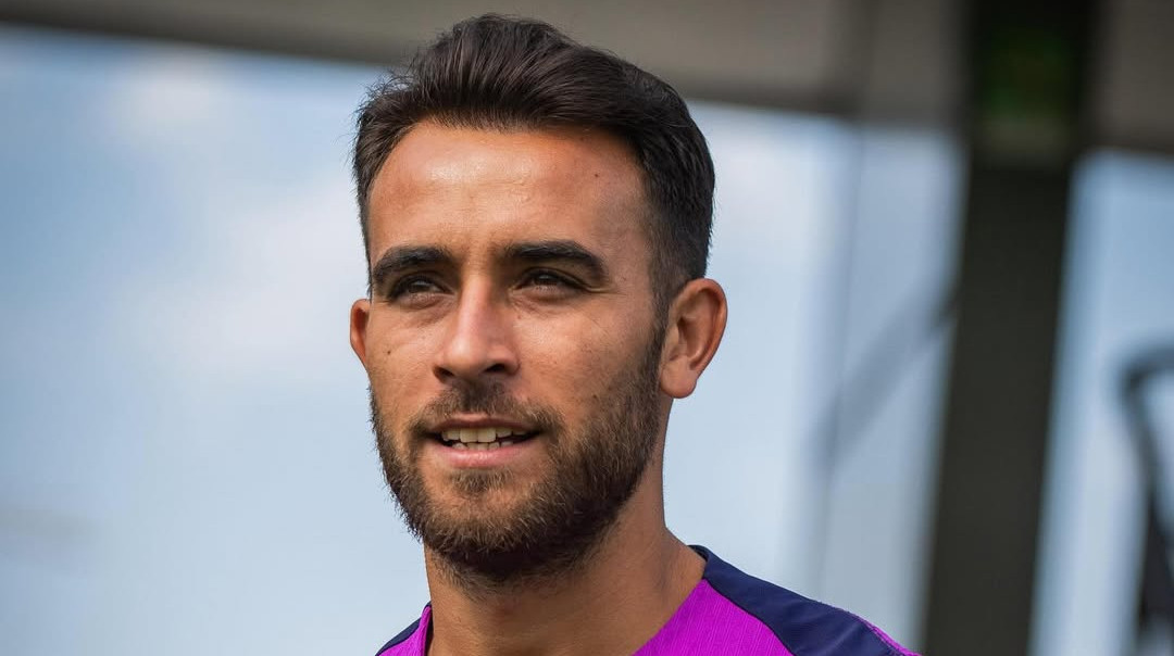 Барселона хоче продовжити контракт з іспанським захисником