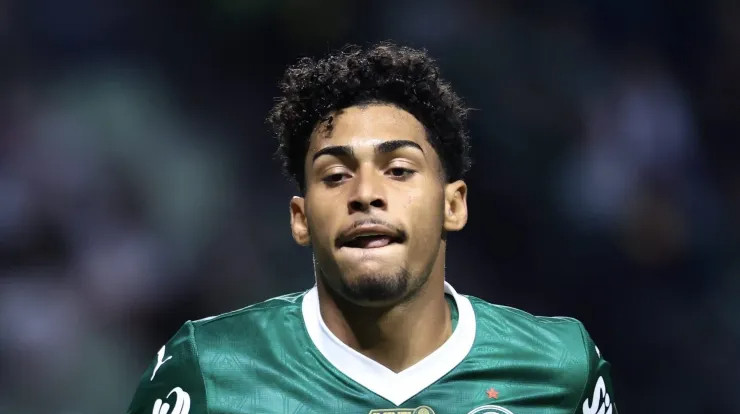 Шахтар спробує підписати 19-річного форварда Палмейраса: в конкурентах німецький гранд