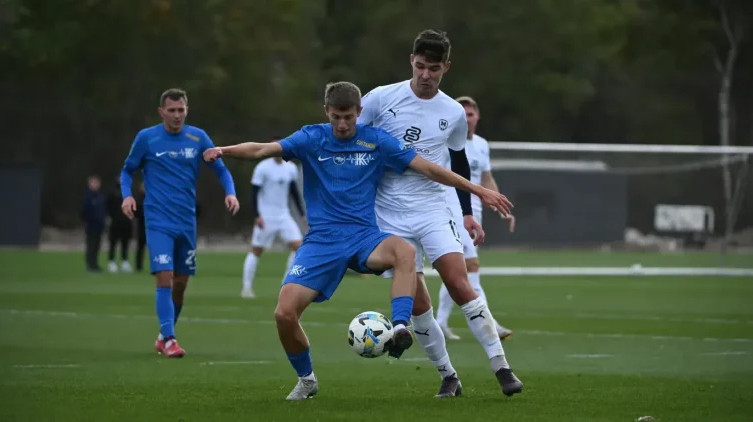 Металіст 1925 без проблем переграв у спарингу другу команду Колоса