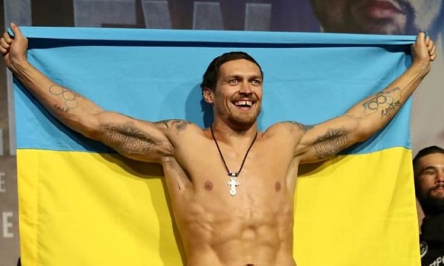 Усик отримає понад мільйон доларів за бій з Такамом