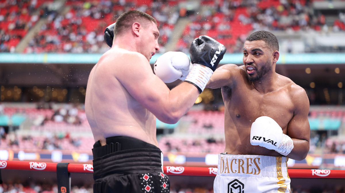 Перша поразка українця: огляд бою Сіренка проти Дакреса