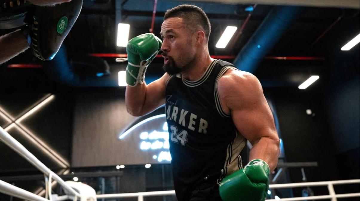 Це божевілля: потенційний суперник Усика відреагував на вечірку Дюбуа у день реваншу на Вемблі