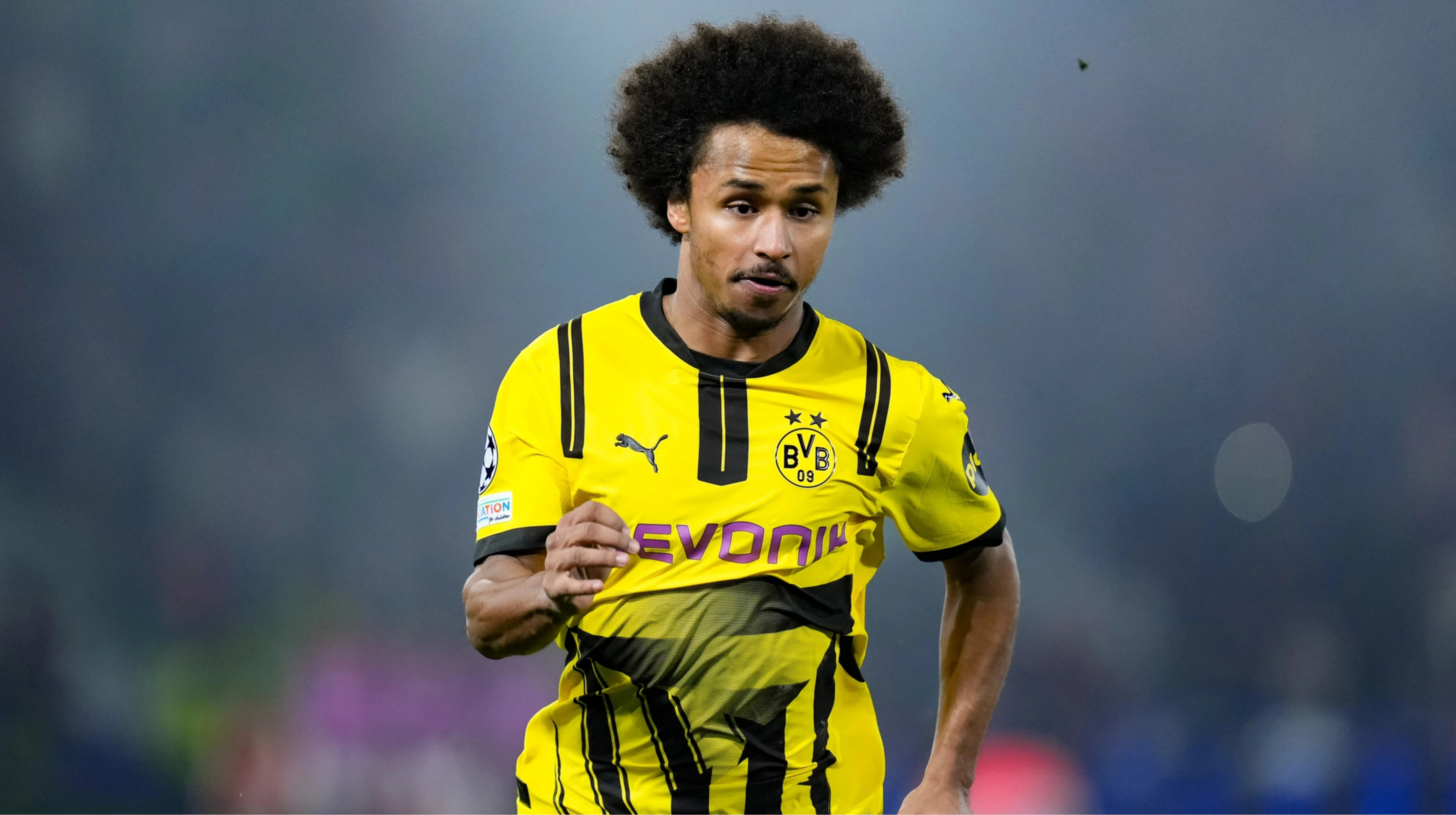 Вінгер Боруссії уникнув ув'язнення за зберігання зброї