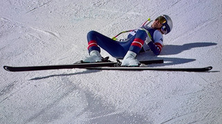 Шокирующее падение Вонн, отклоненный протест россиянина. Итоги лыжного дня на Олимпиаде-2026