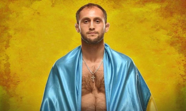 Українець підписав контракт з UFC