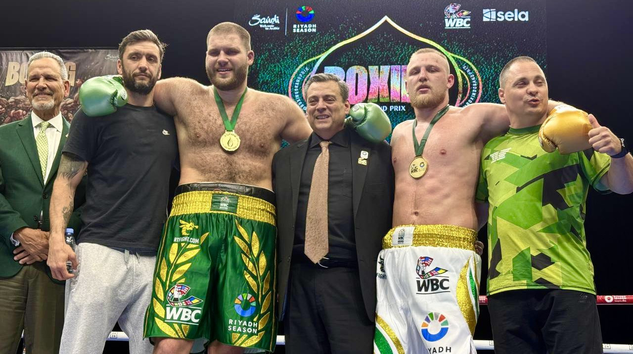 WBC Grand Prix: Рогава нокаутировал Кларка, Юськив потерпел поражение от Янга