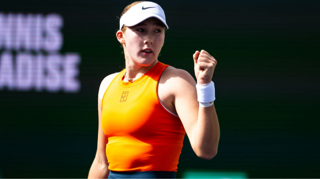 18-летняя россиянка стала победительницей турнира WTA 500 в Аделаиде