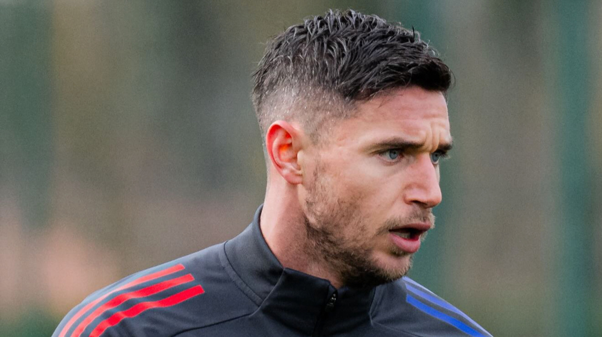 Уже присоединился к команде: Лион показал кадры с первой тренировки Яремчука