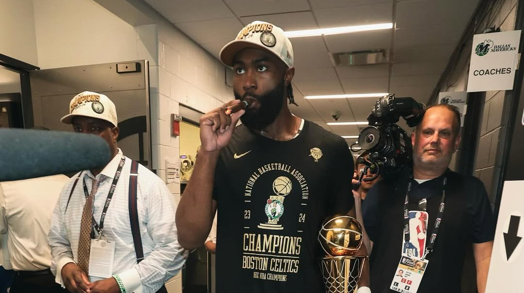 Лідер Бостона грав у плейоф із частково розірваним меніском