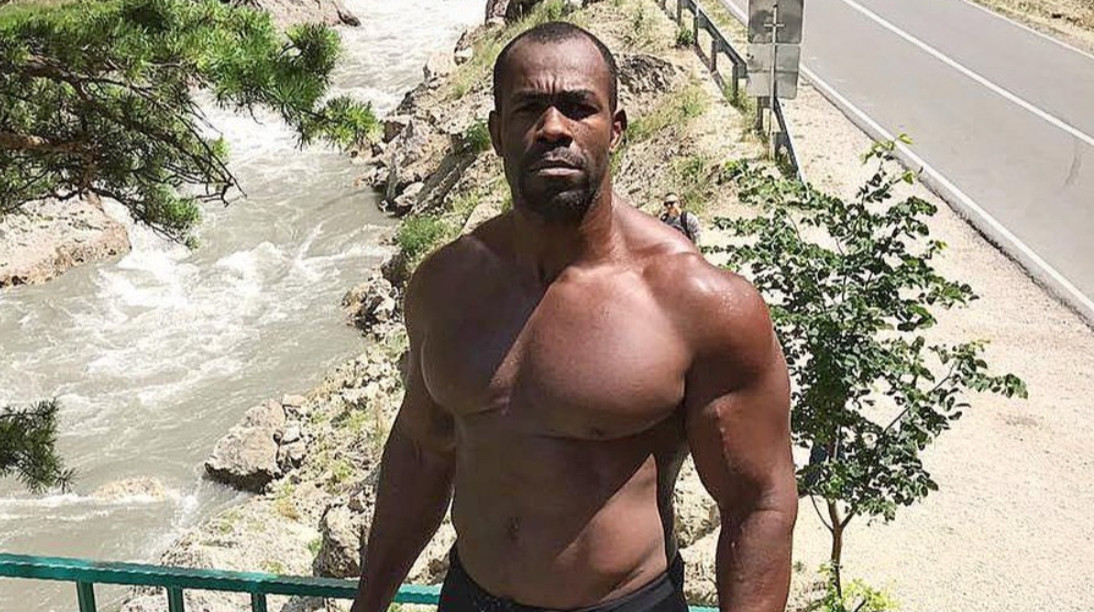 Бывший боец ММА трагически погиб после исчезновения во время купания в реке Амазонки