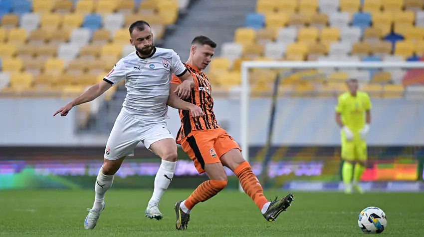 Зоря – Шахтар: прогноз букмекерів на матч УПЛ