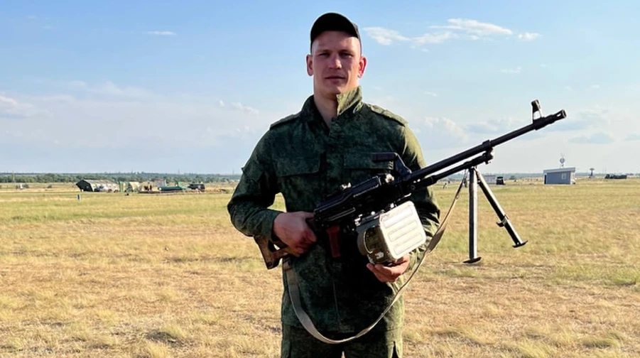 Я тебе дістану – в рингу або в полі: російський супертяж зі зброєю в руках кинув виклик Усику