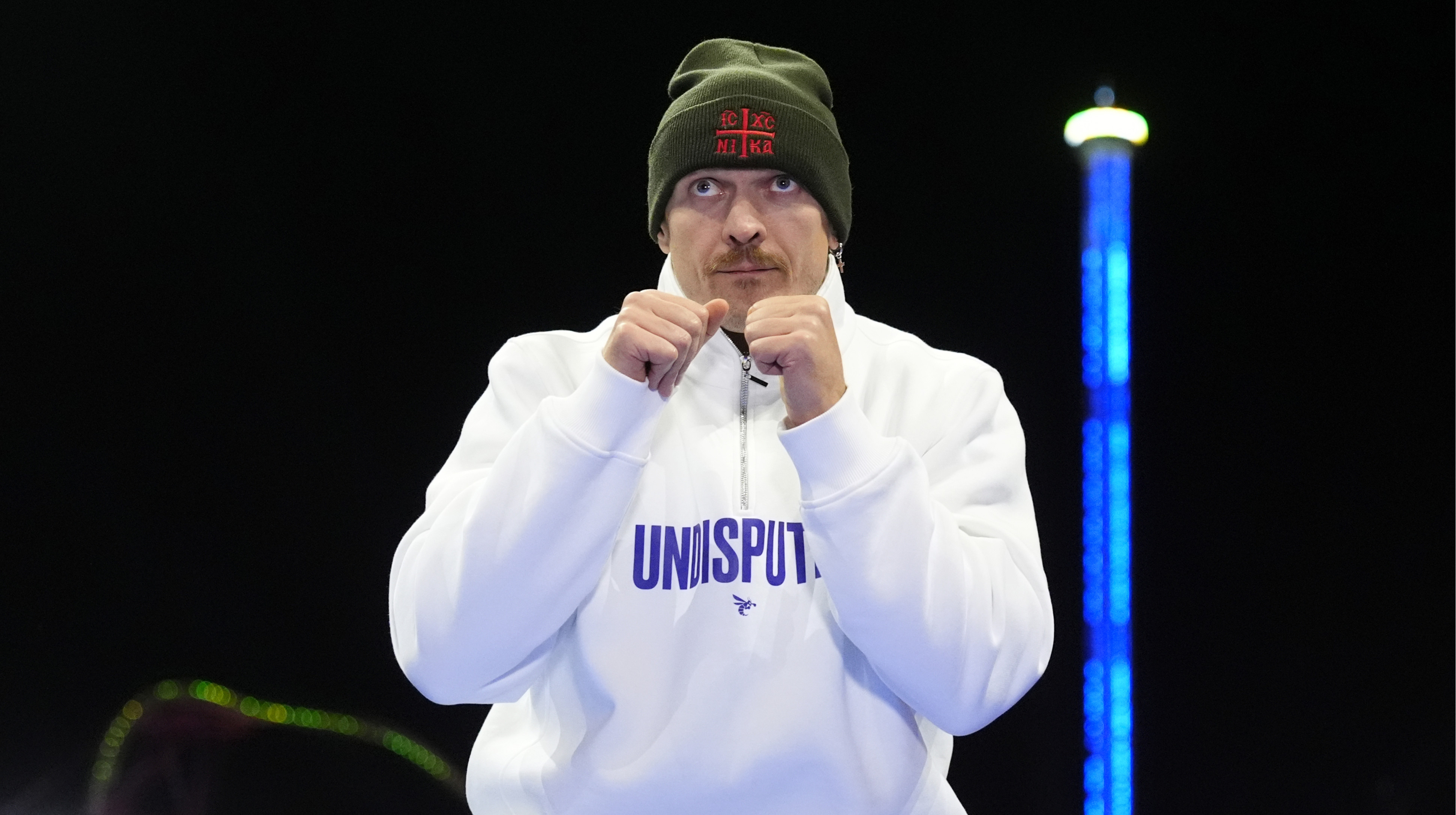 Він готовий перемогти всіх: Лапін поділився думкою щодо майбутнього Усика