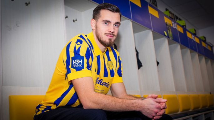 ДАК 1904 продовжив контракт із українським захисником