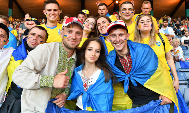 На російському федеральному каналі гімн України перервали рекламою
