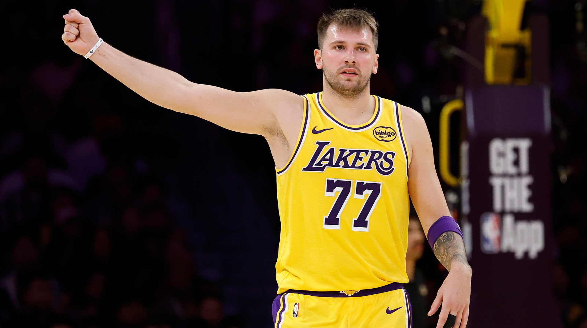 Дончич найшвидше в історії набрав 2000 очок за Лейкерс