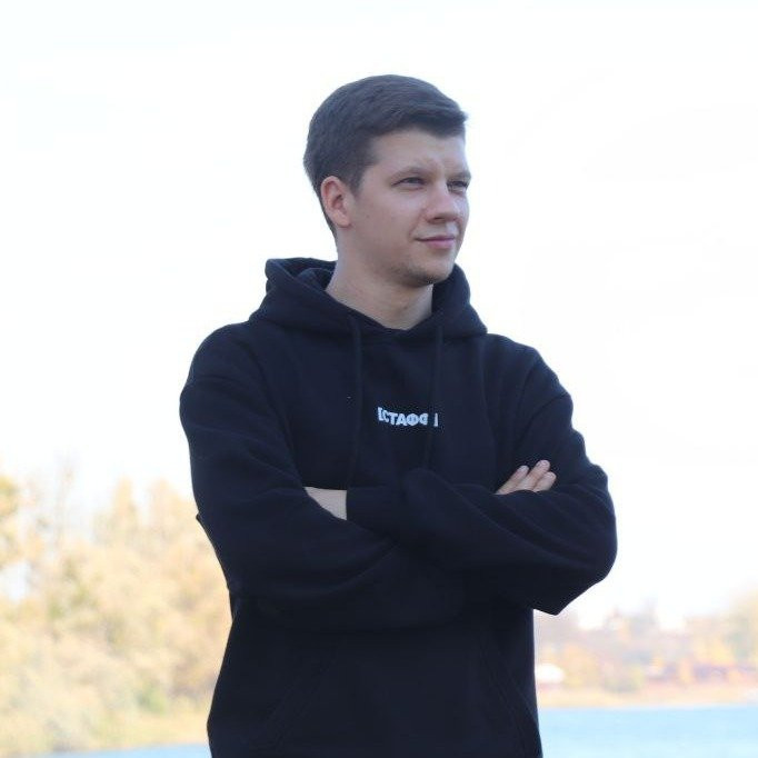 Денис Іваненко