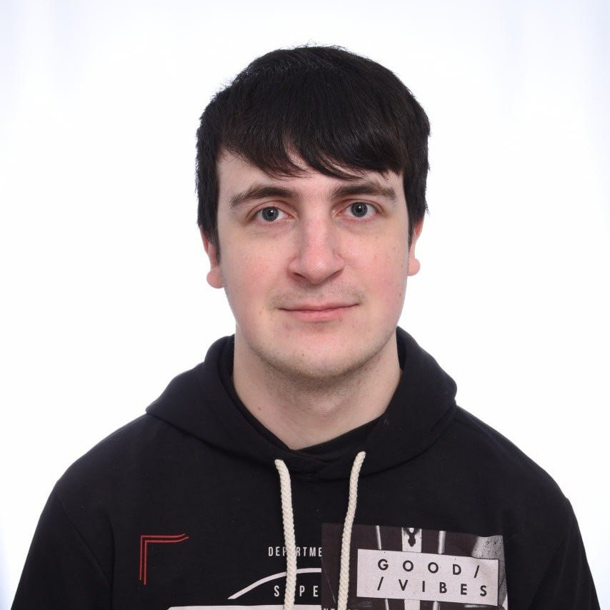 Денис Шаховець