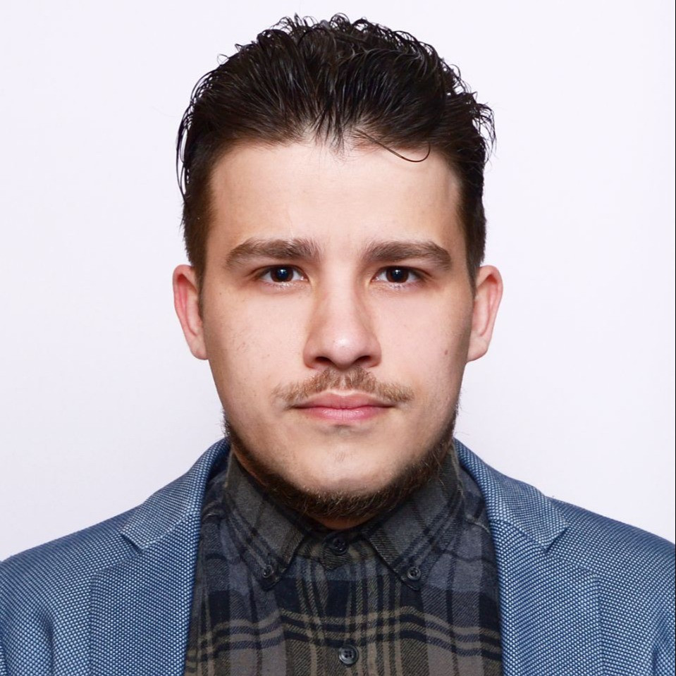 Руслан Травкін