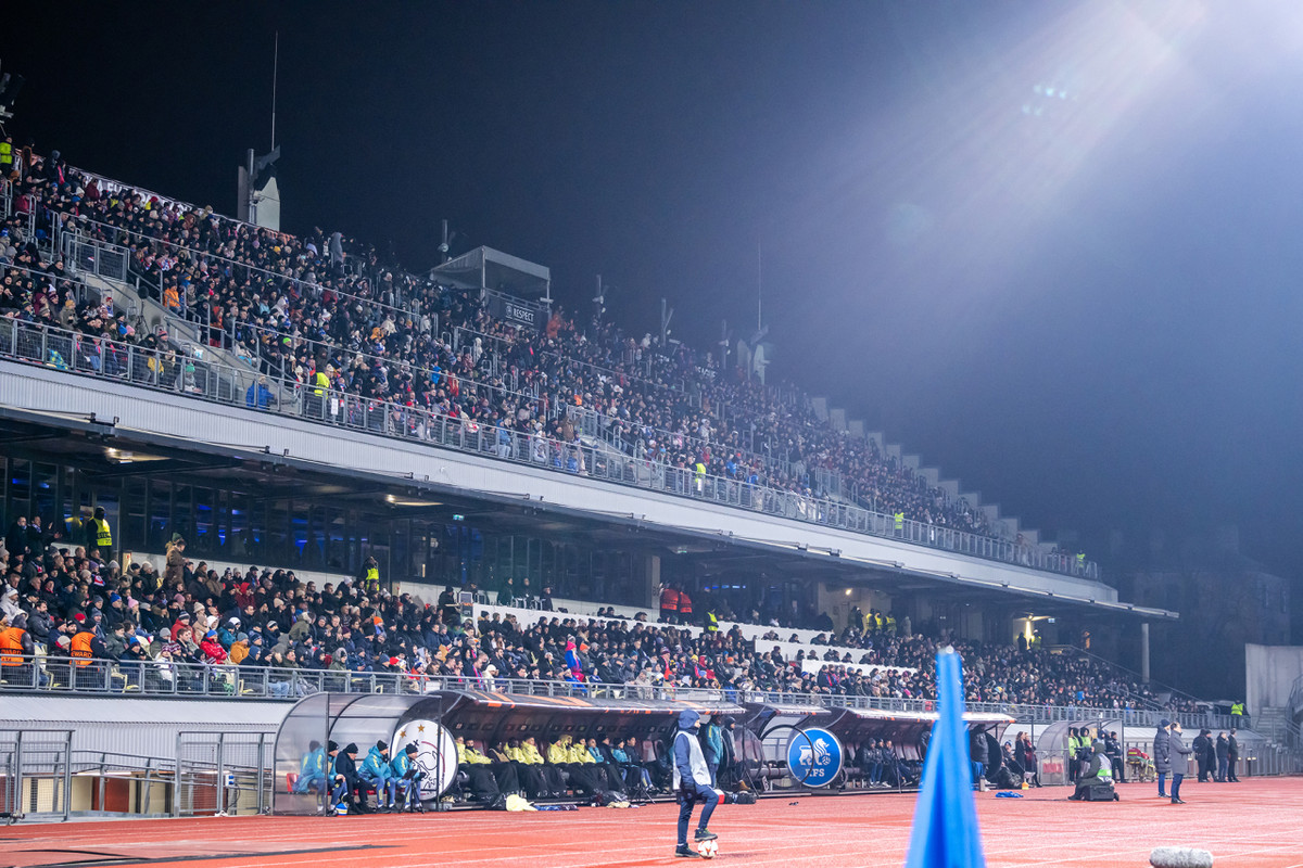 Домашня арена РФШ – Стадіон Даугава