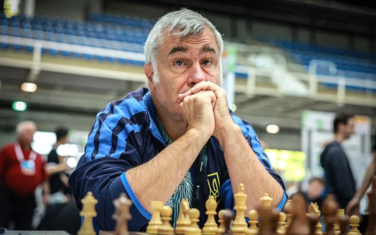 Василий Иванчук