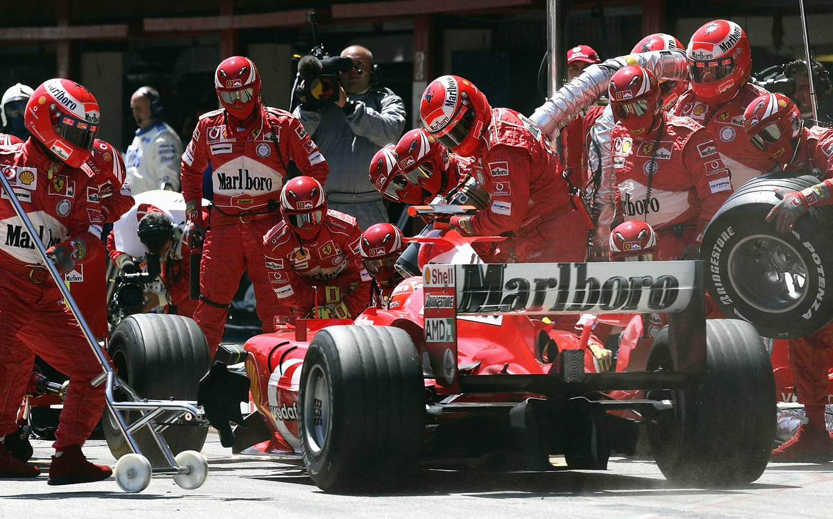 Піт-стоп епохи дозаправок