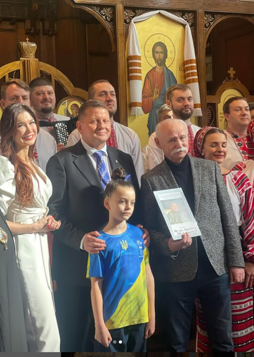 Олександра Паскаль, Валерій Залужний і хор імені Верьовки