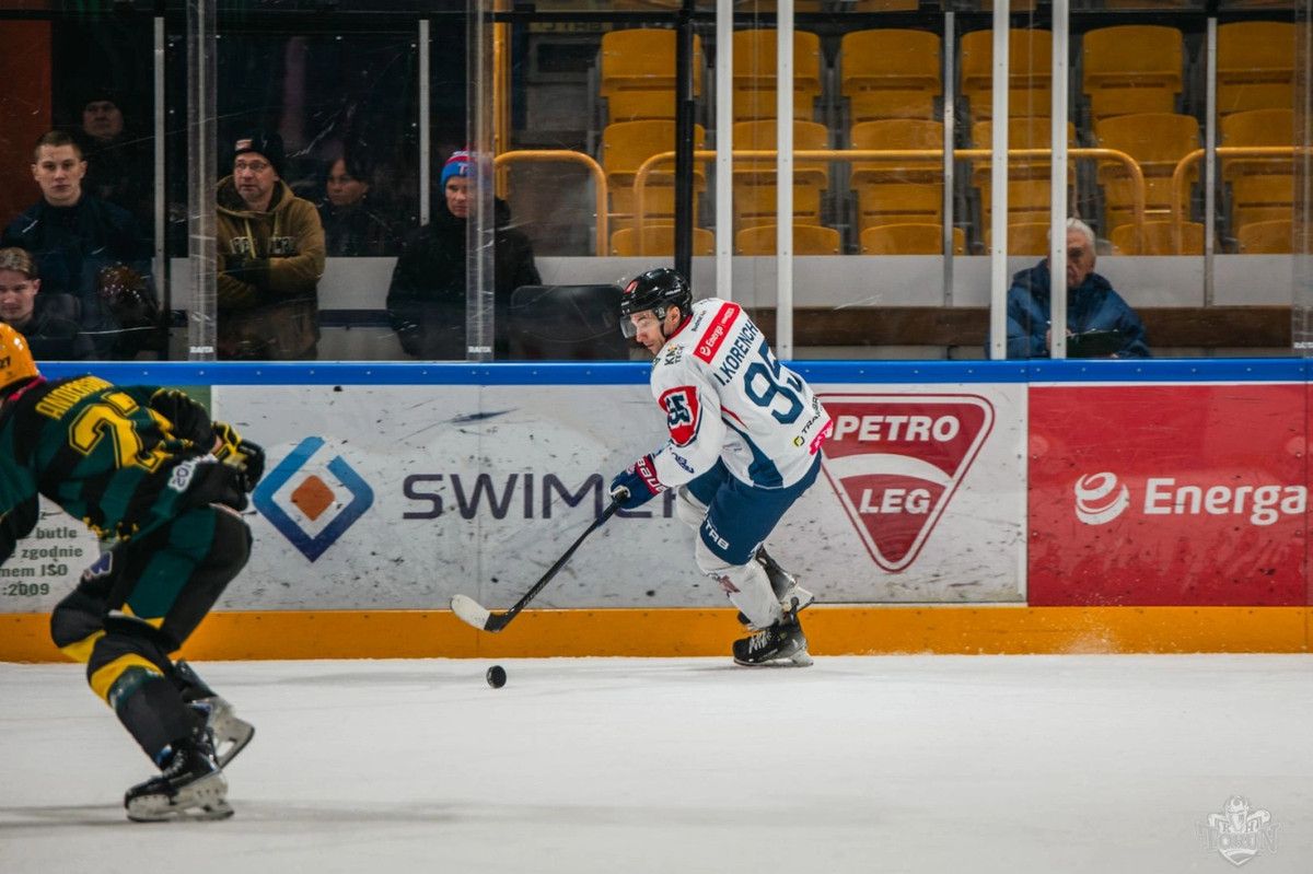 Илья Коренчук