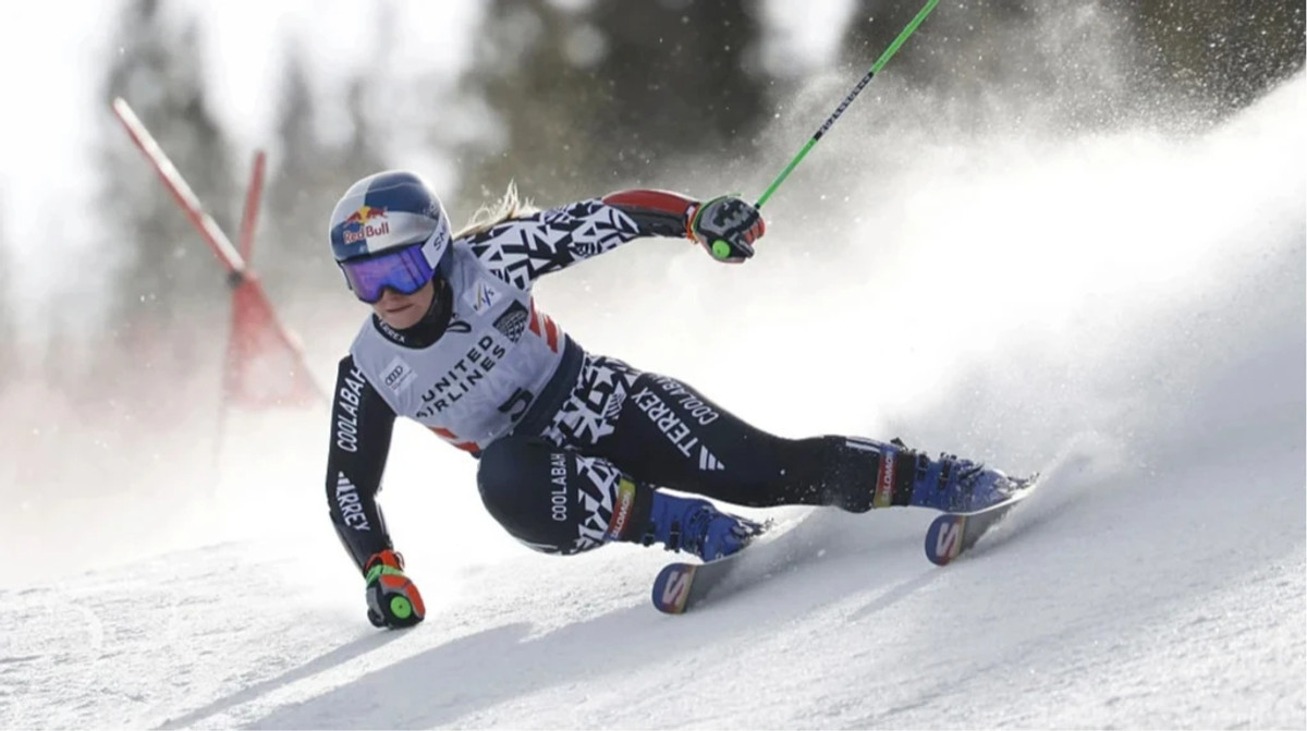 Еліс Робінсон