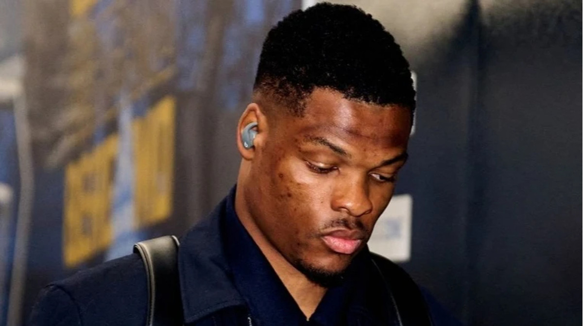 Дензел Дюмфріс