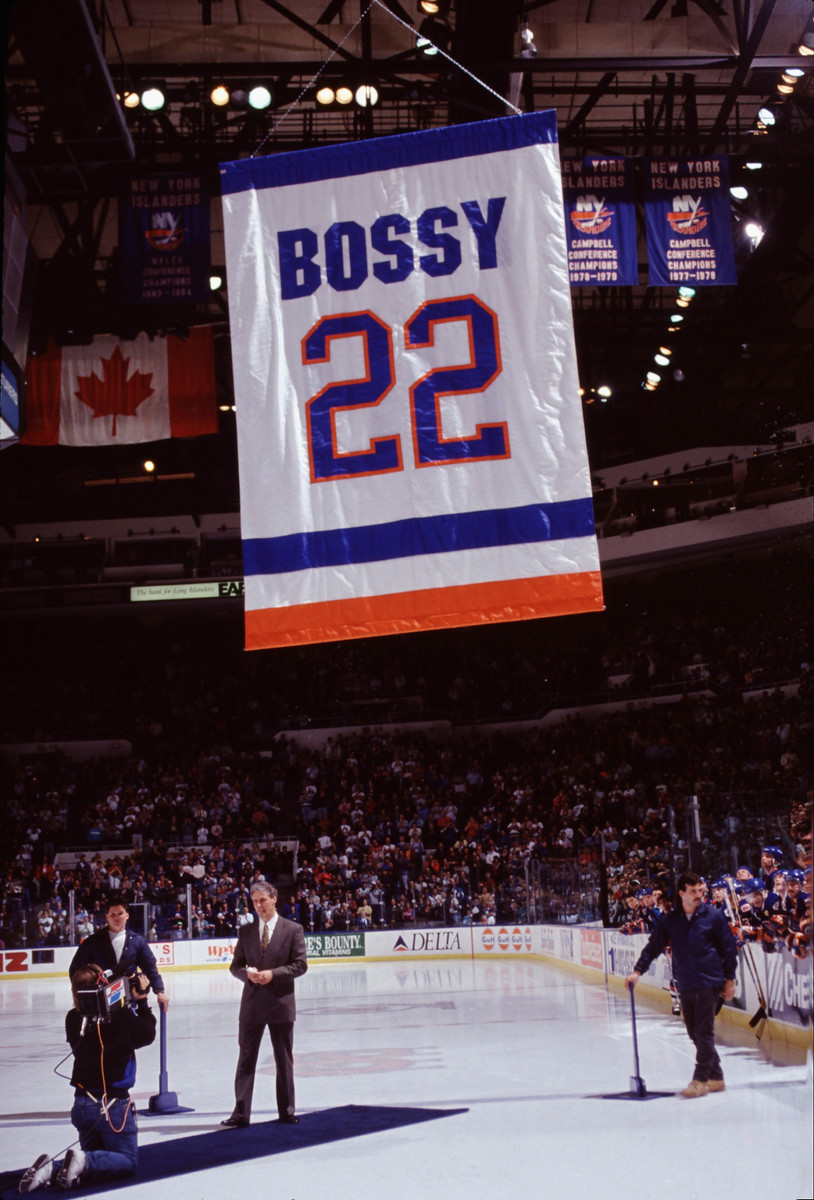 Виведення з обігу джерсі під 22-м номером