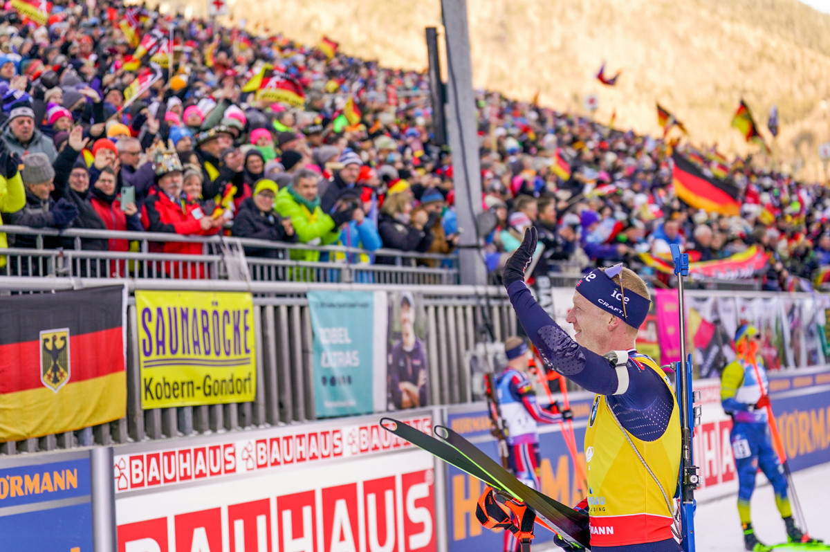 Йоханнес Бё прощается с немецкими болельщиками в Рупольдинге