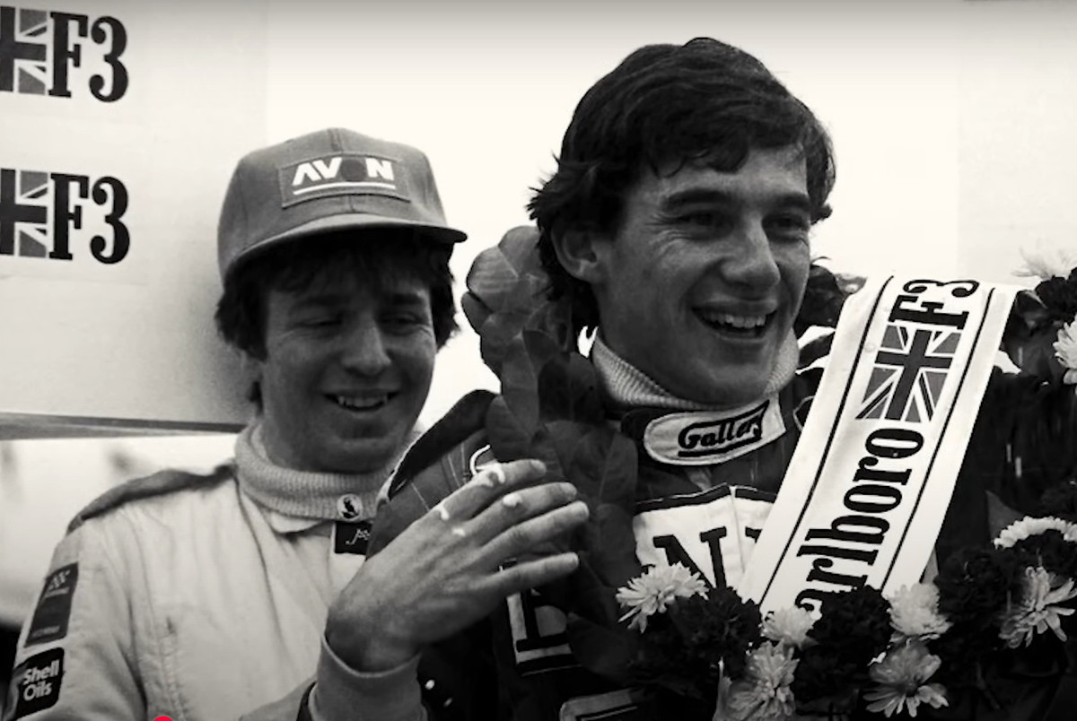 Айртон Сенна (справа), Мартін Брандл (зліва)