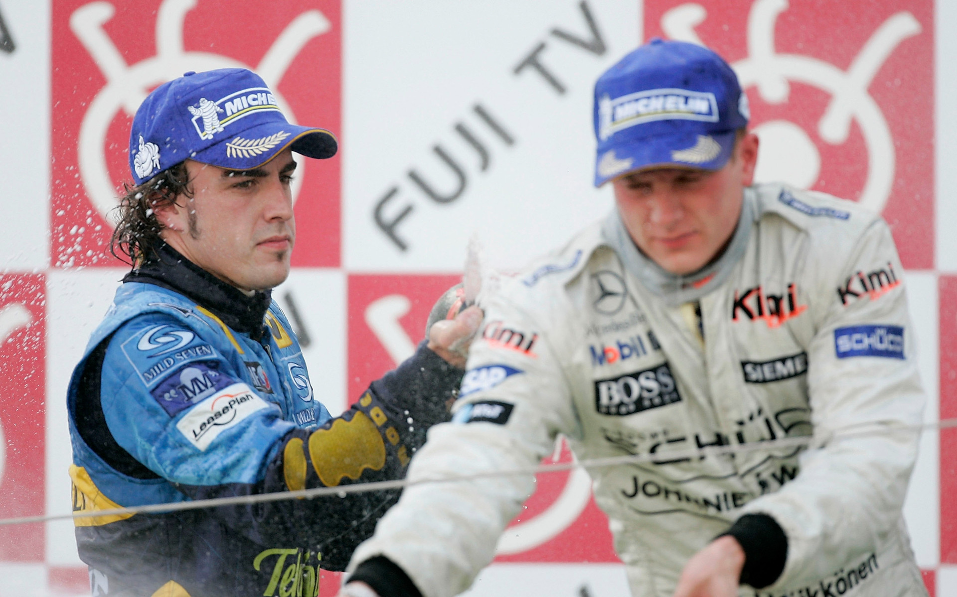 Fernando Alonso and Kimi Raykconen in 2005