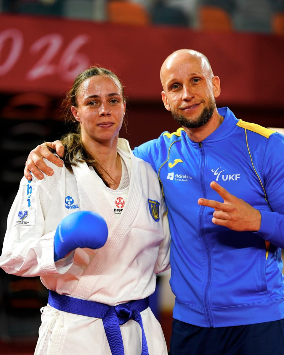 Элина Селеменева с тренером Анатолием Михайленко