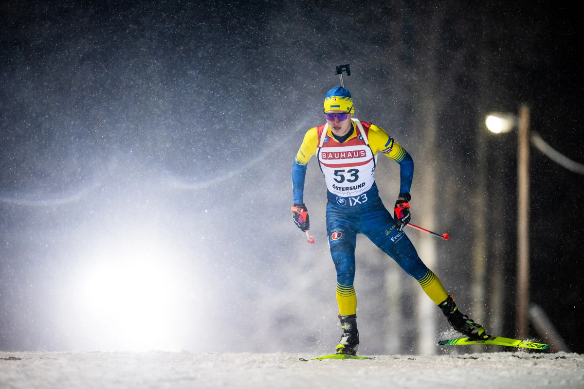 Віталій Мандзин