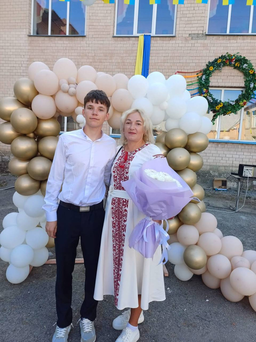 Тарас Тарасюк с мамой